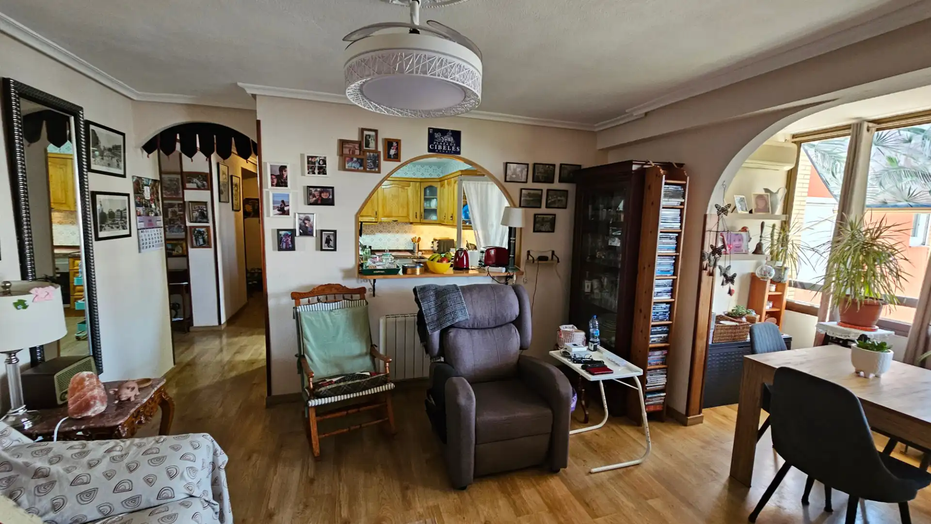 Sala de estar de Piso en venta en El Campello con Aire acondicionado, Calefacción y Parquet