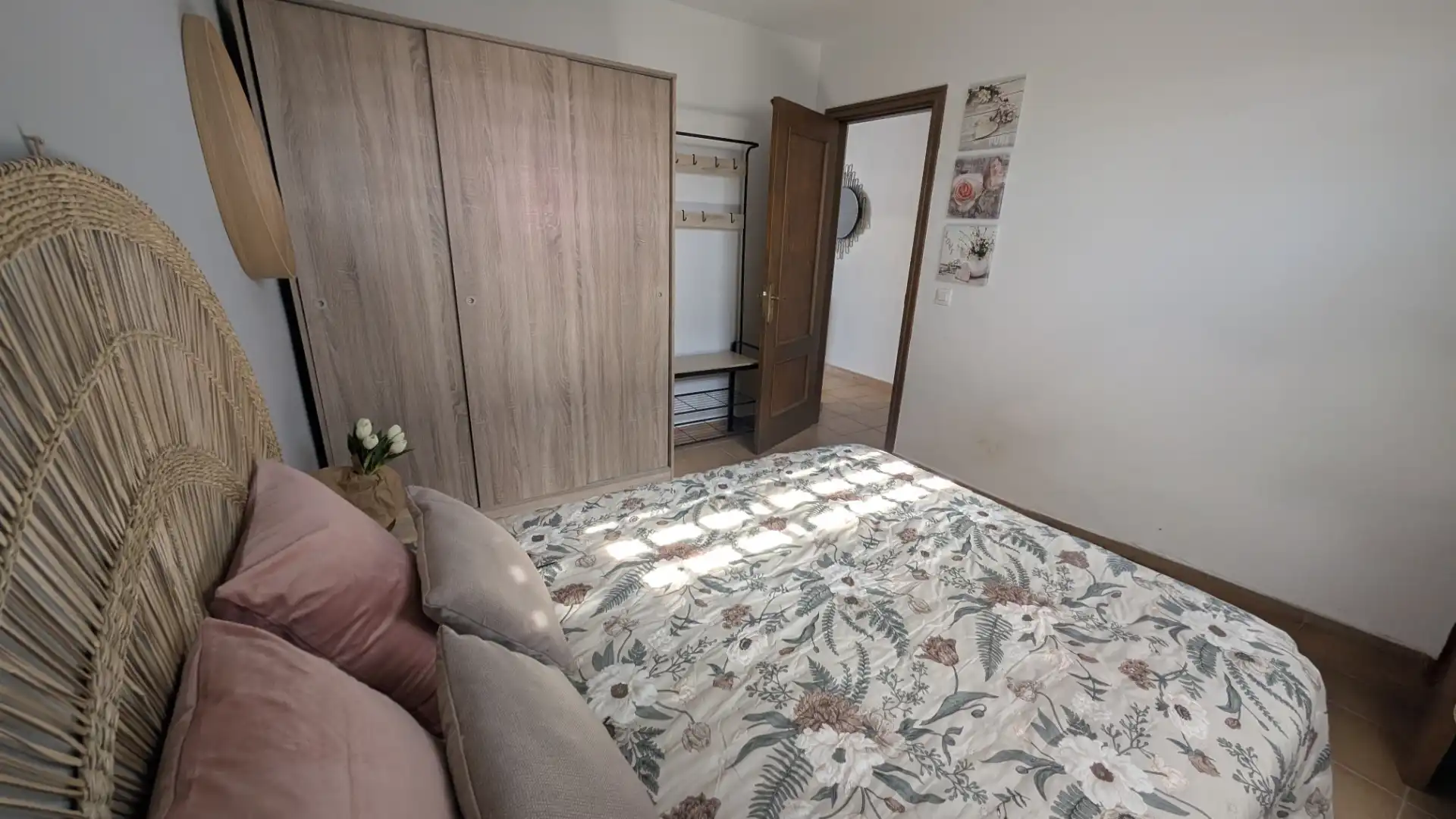 Habitación de Apartamento en venta en Antigua con Amueblado, Horno y Lavadora