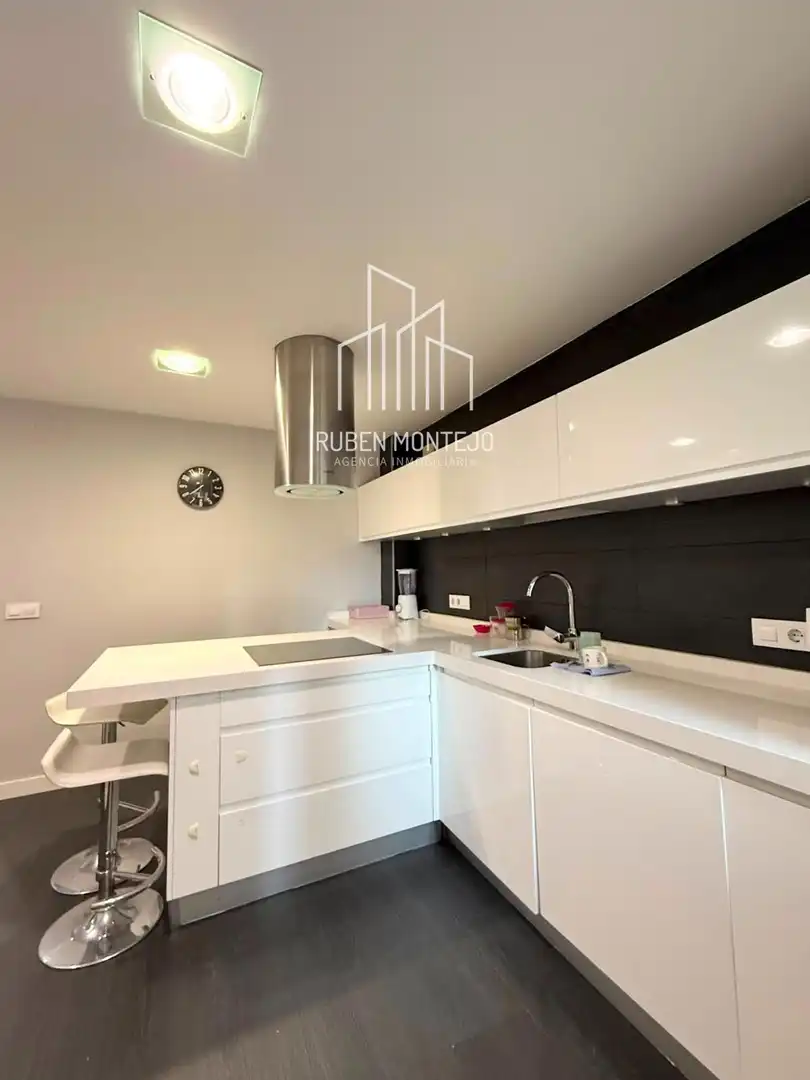 Cocina de Piso de alquiler en Salamanca con Calefacción, Parquet y Terraza