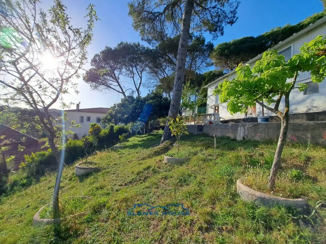 Casa o xalet en venda en Tordera amb Jardí privat, Terrassa i Moblat
