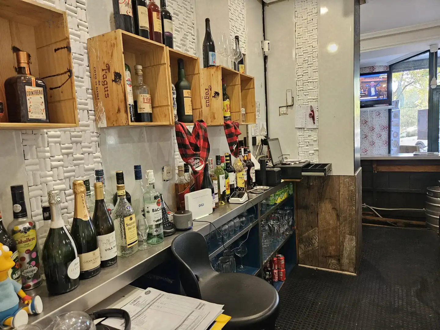 Local comercial en traspaso en Calle de los Hermanos Gambra, imagen 17
