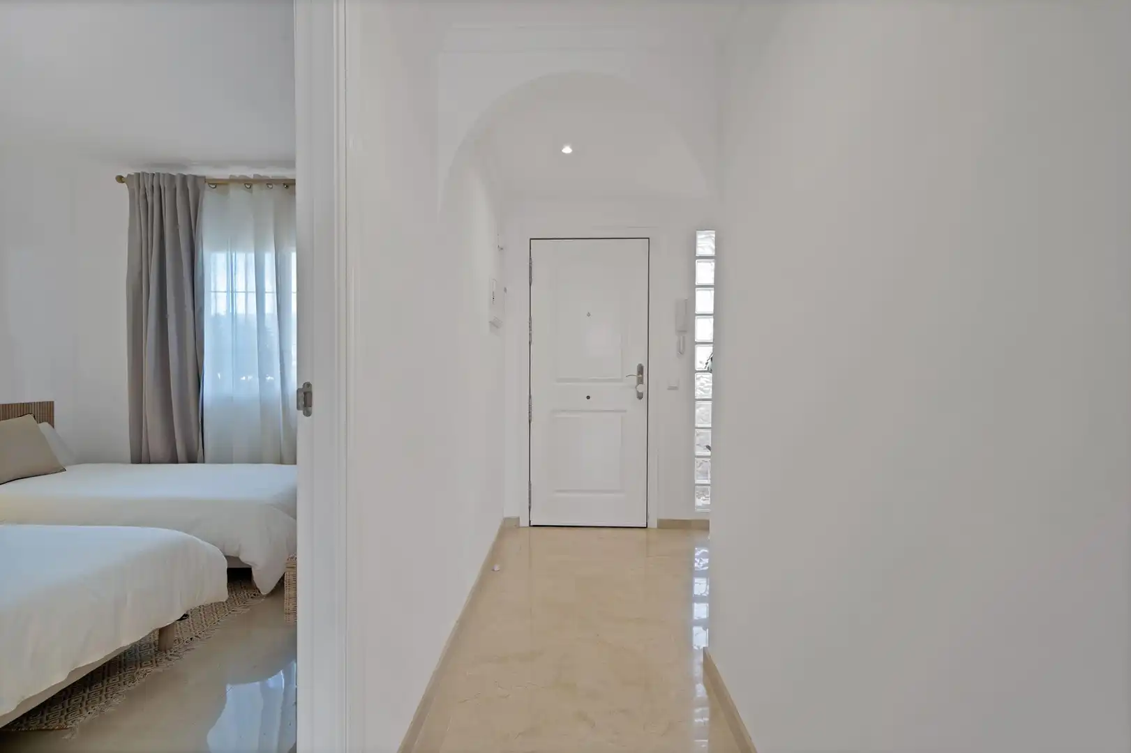 Apartament de lloguer en Marbella amb Jardí privat, Terrassa i Moblat