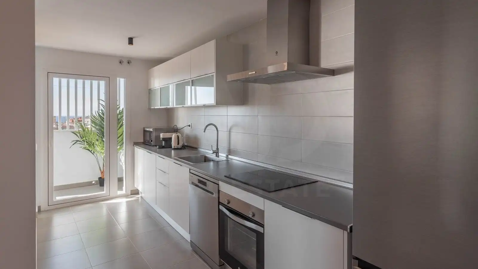 Piso con piscina en venta en Cotomar, imagen 14