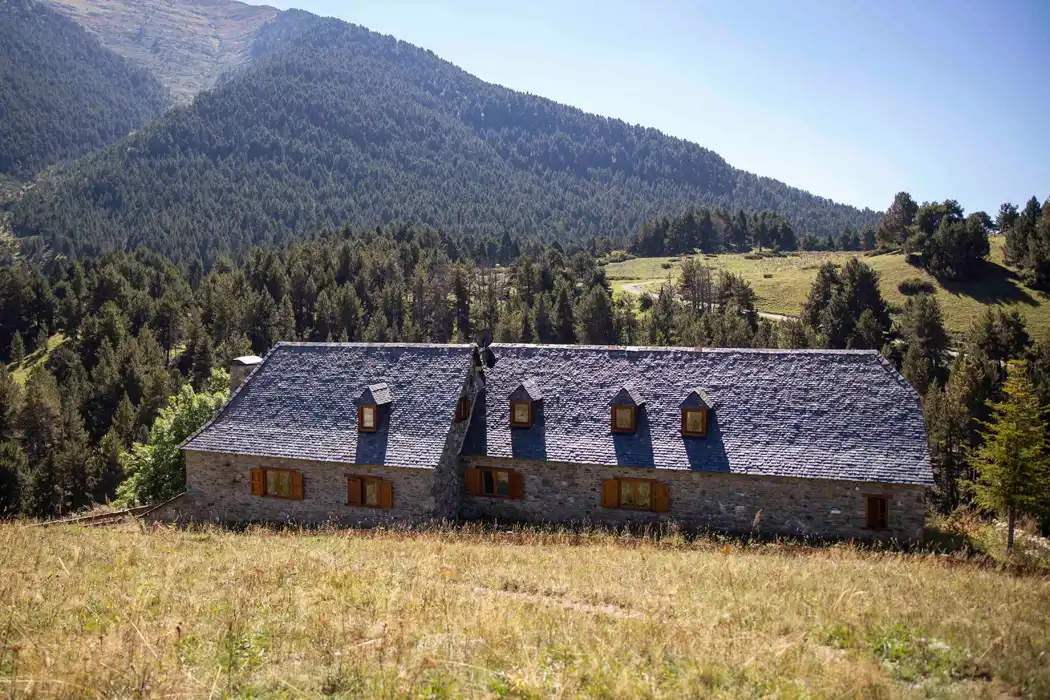 Vista exterior de Casa o xalet en venda en Naut Aran amb Calefacció, Jardí privat i Parquet
