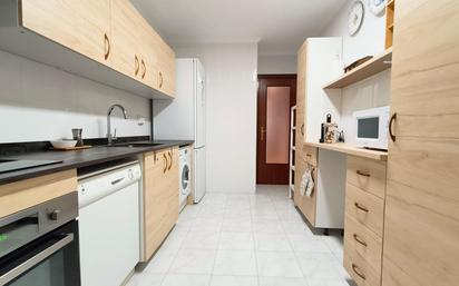 Kitchen of Flat for sale in Donostia - San Sebastián   with Balcony