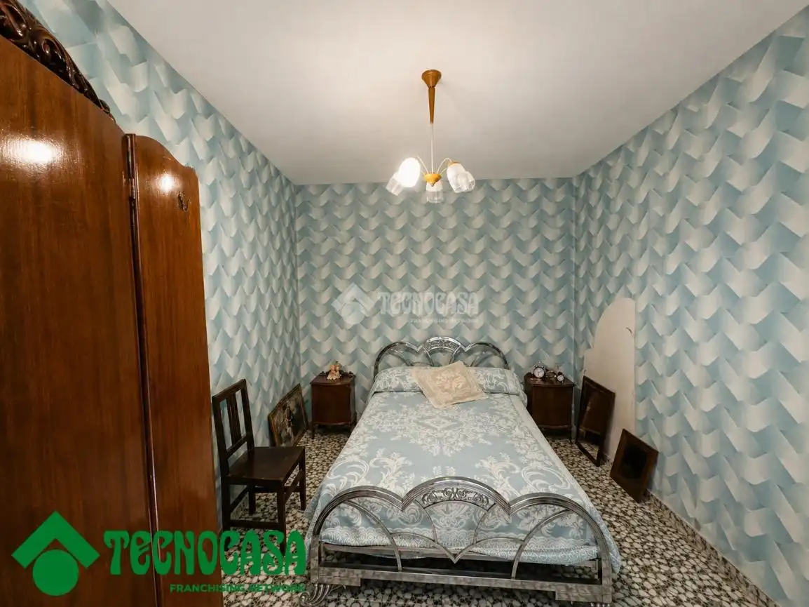 Habitación de Casa adosada en venta en Los Navalucillos con Jardín privado