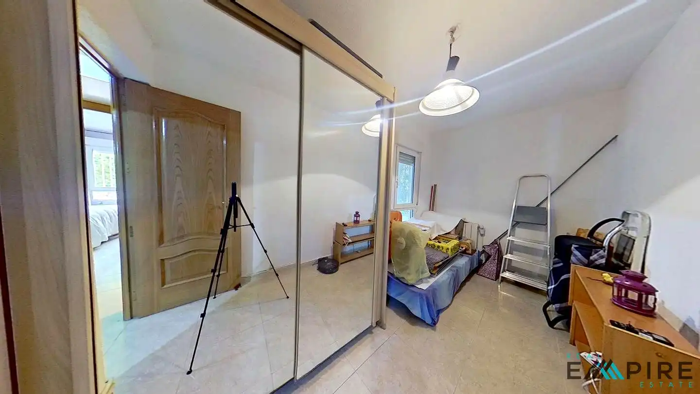 Habitación de Planta baja en venta en Fuenlabrada con Calefacción, Terraza y Trastero