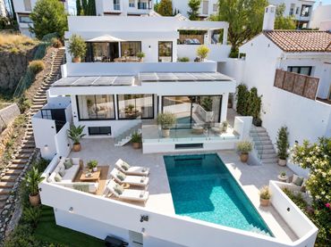 Casa con piscina en alquiler en NUEVA ATALAYA 13