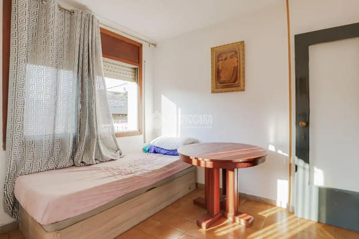 Habitación de Piso en venta en Montcada i Reixac con Balcón