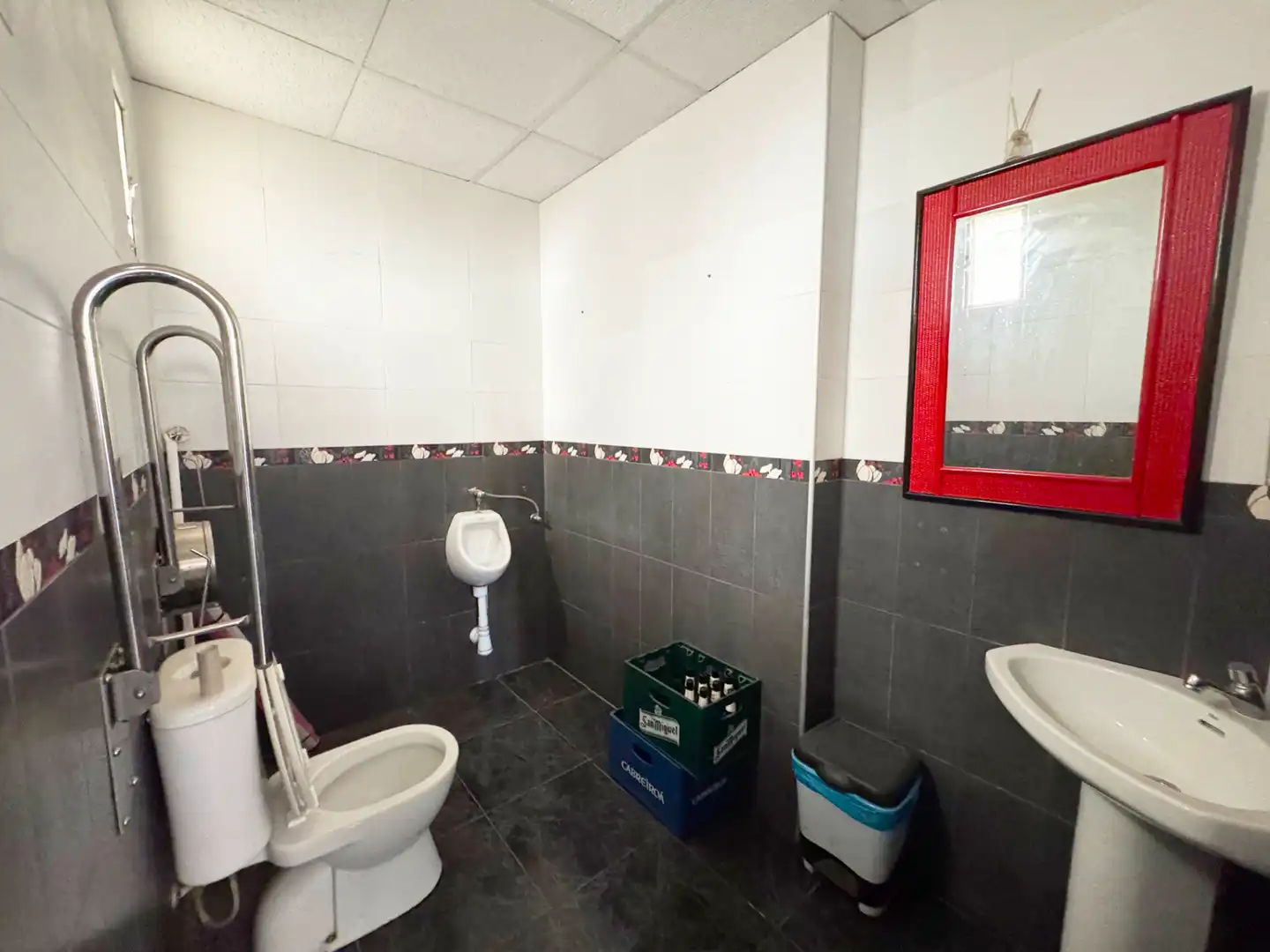 Business premises for sale in Calle Valcárcel, imagen 10