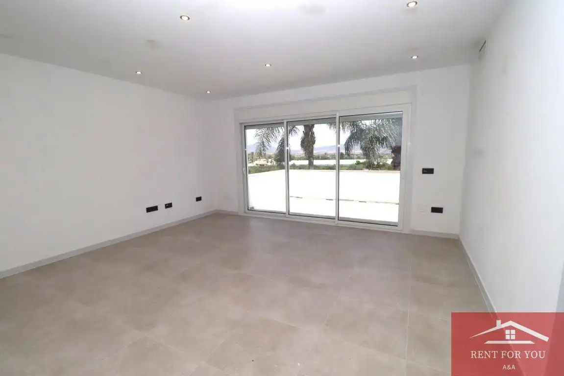 Wohnzimmer von Dachboden zur Miete in Alhaurín El Grande mit Klimaanlage und Terrasse