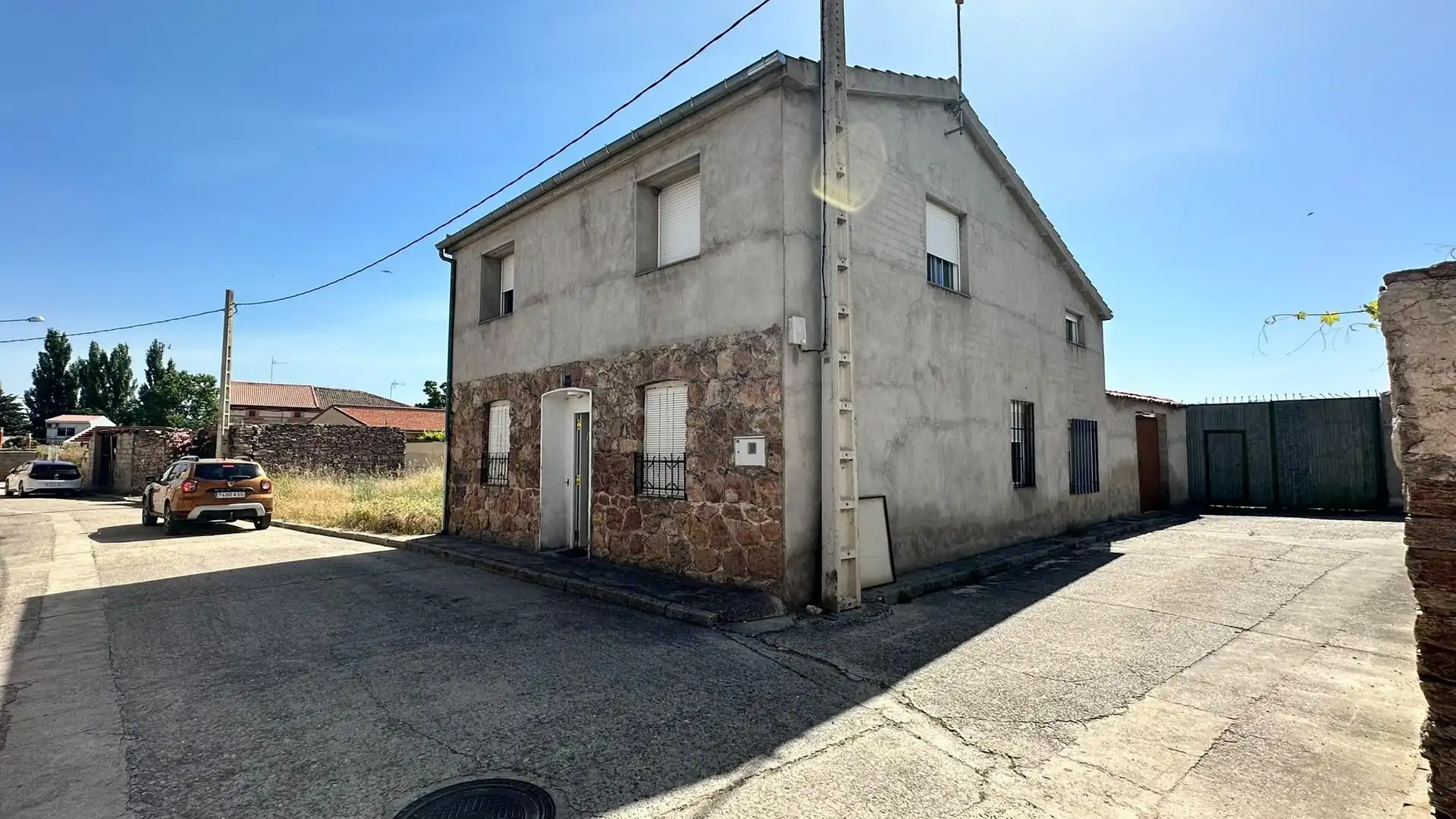 Vista exterior de Casa o chalet en venta en Pinarnegrillo con Calefacción