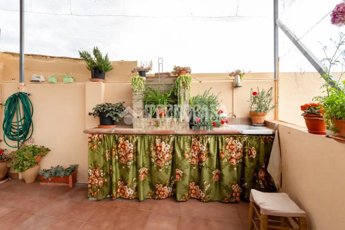 Terrace of Detached homes for sale in Vélez-Málaga  with Furnished