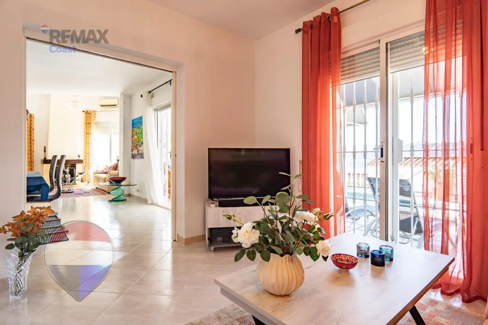 Sala d'estar de Casa o xalet en venda en Benajarafe