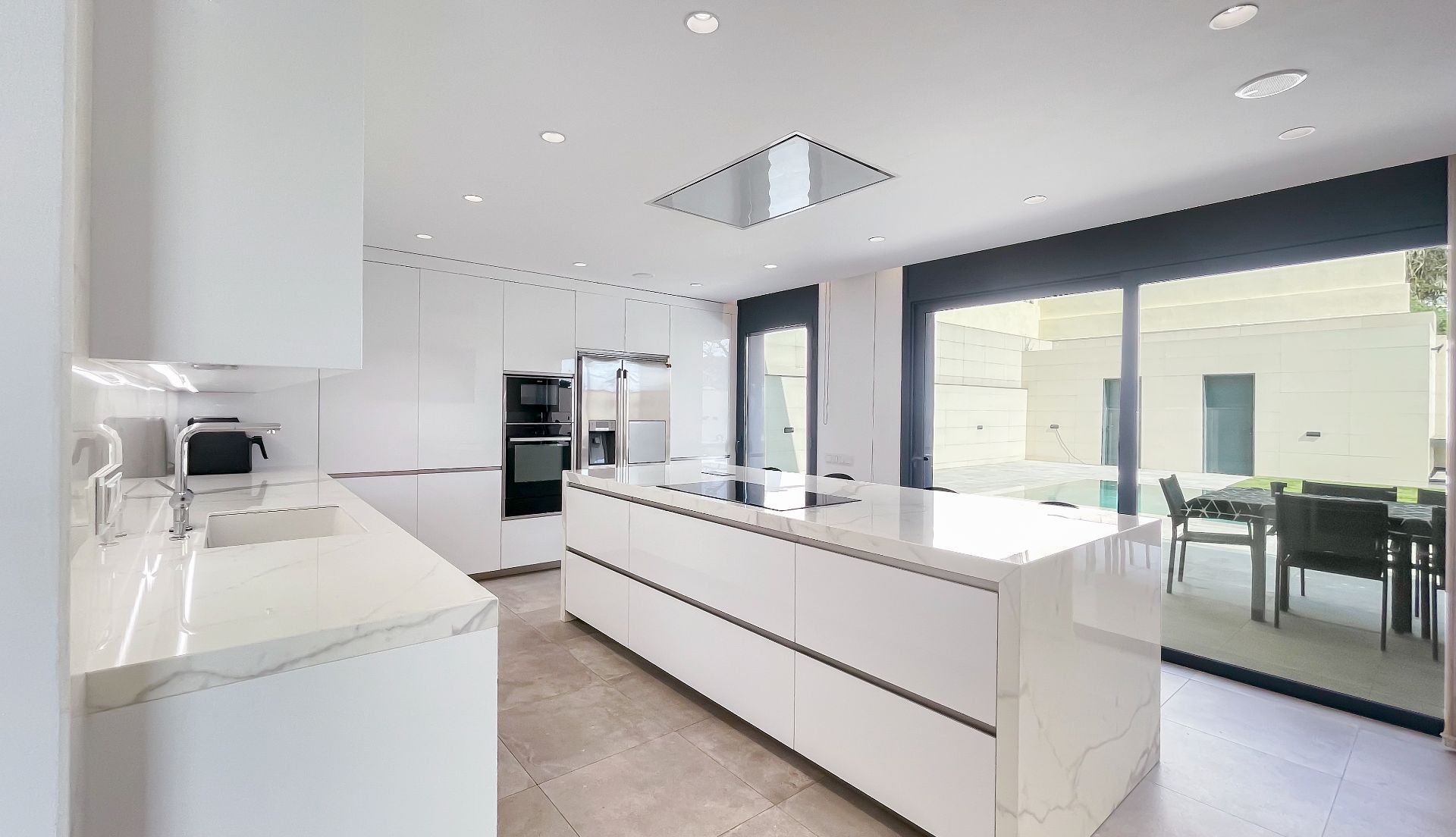 Kitchen of House or chalet for sale in Santa Coloma de Gramenet  with Air Conditioner, Heating and Private garden