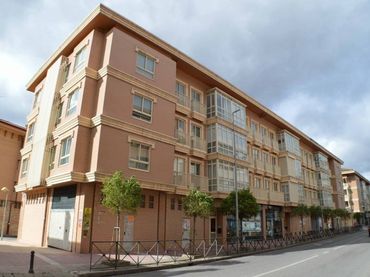 Local comercial en venta en Av Burgos 20