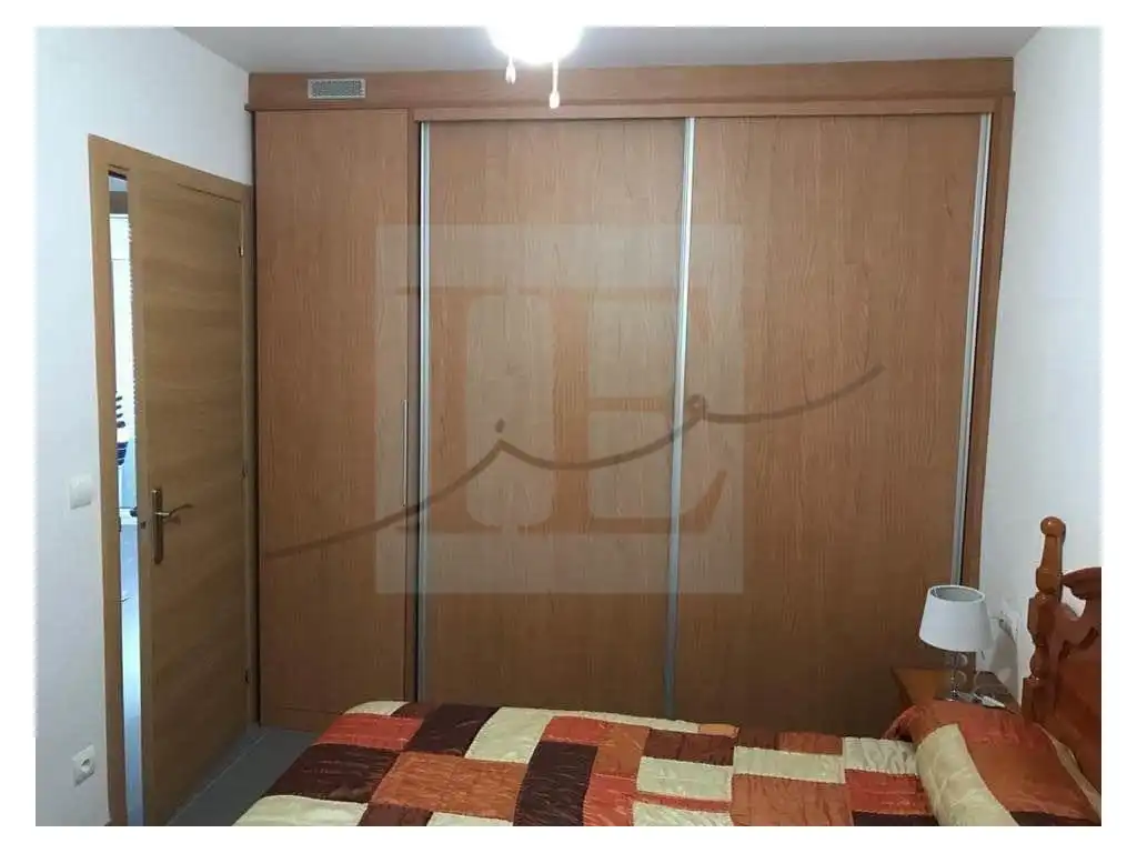 Habitación de Edificio en venta en Montbrió del Camp