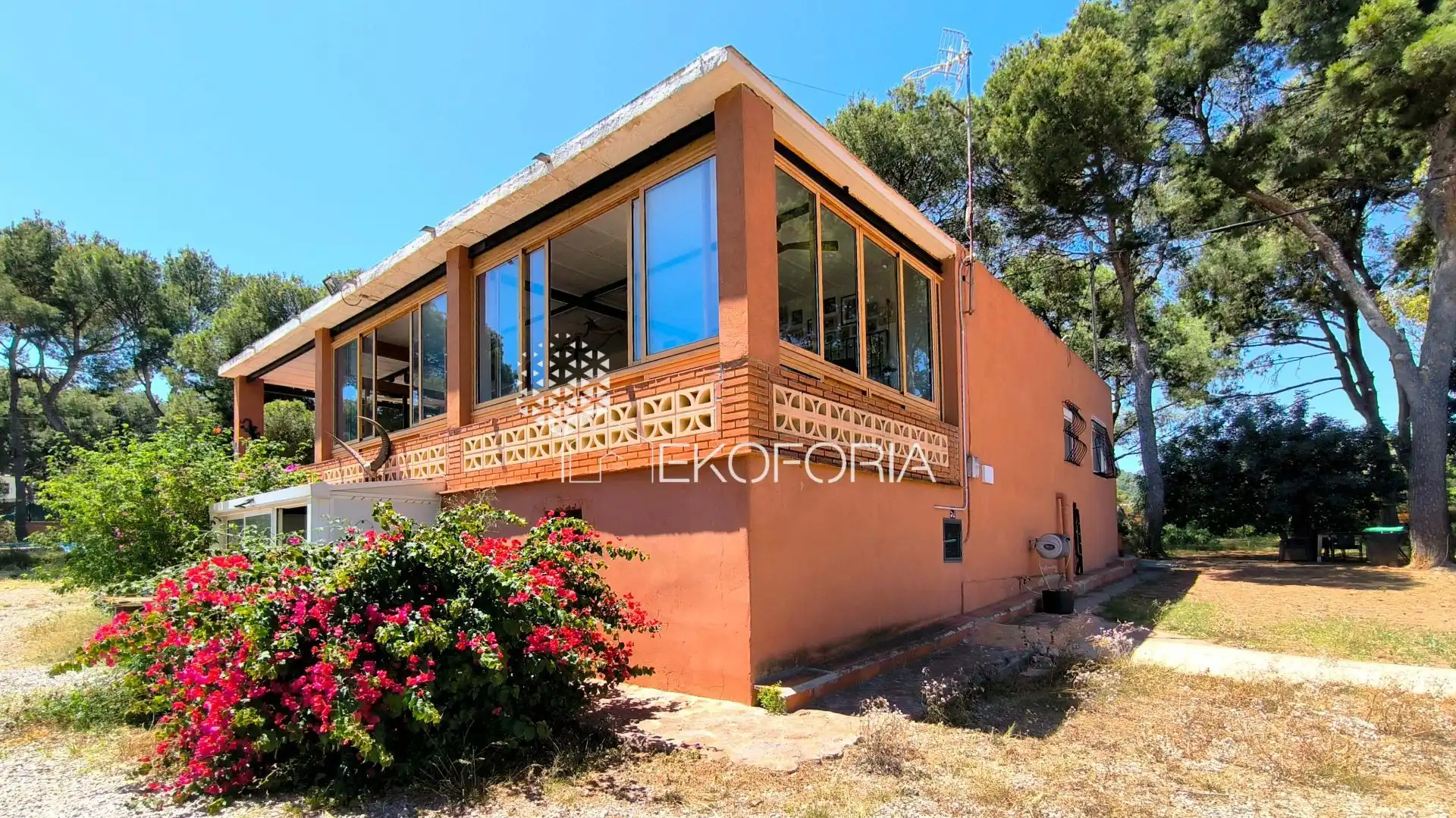 Exterior view of Houses for sale in Alfinach - Los Monasterios