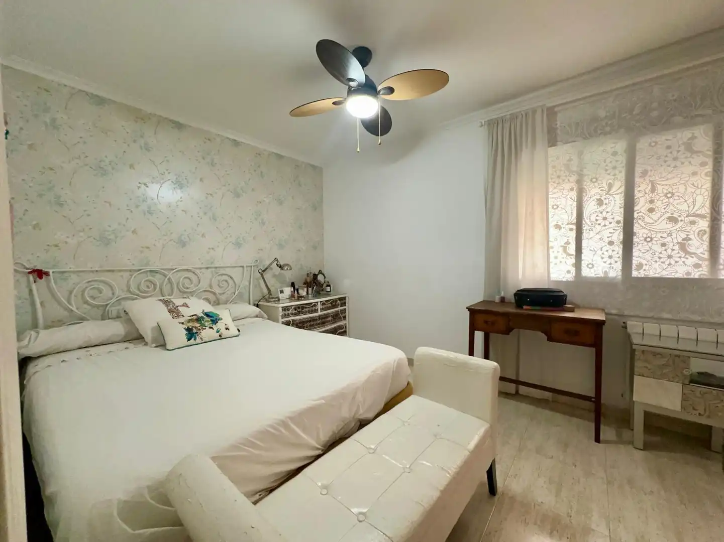 Bedroom of Detached homes for sale in Sagunto / Sagunt  with Air Conditioner, Heating and Terrace
