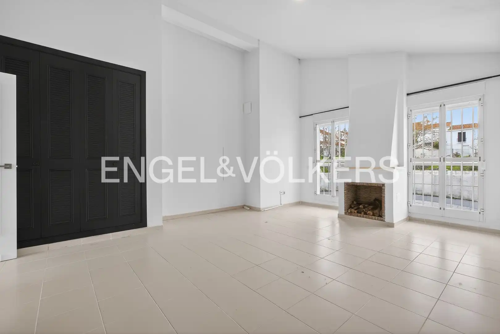 Living room of Houses for sale in Tomares  with Air Conditioner, Heating and Private garden