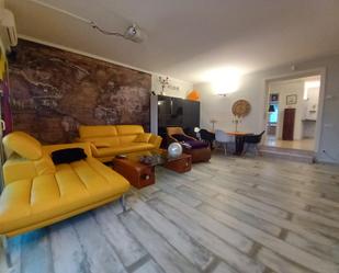 Living room of House or chalet for sale in Girona Capital  with Air Conditioner, Heating and Private garden