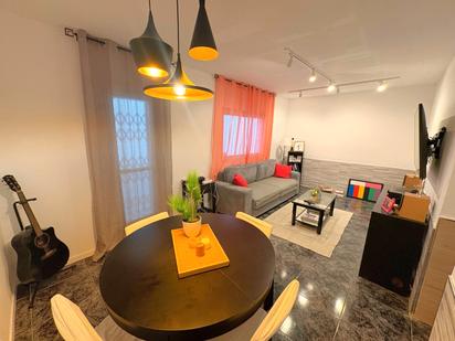 Sala d'estar de Planta baixa en venda en  Barcelona Capital amb Calefacció i Moblat