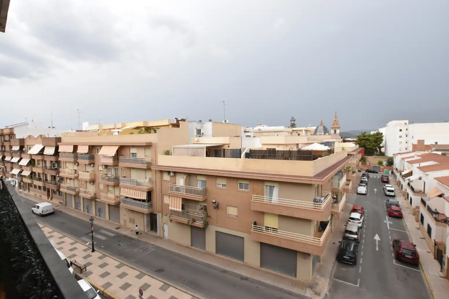 Exterior view of Flat for sale in Rafelbuñol / Rafelbunyol  with Air Conditioner, Storage room and Balcony