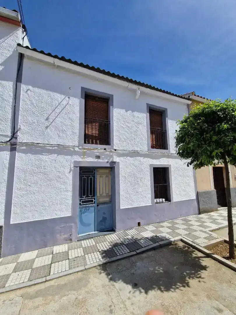 Vista exterior de Casa adosada en venda en Valle de Santa Ana