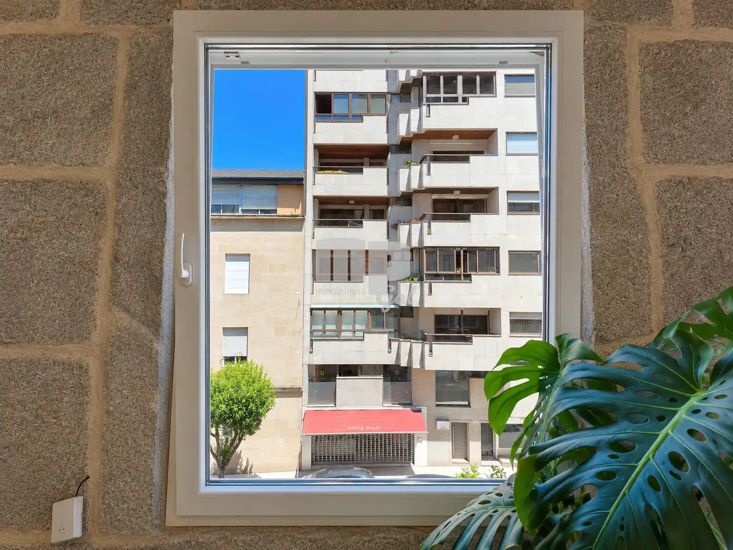 Vista exterior de Piso en venta en Vigo  con Calefacción, Terraza y Trastero