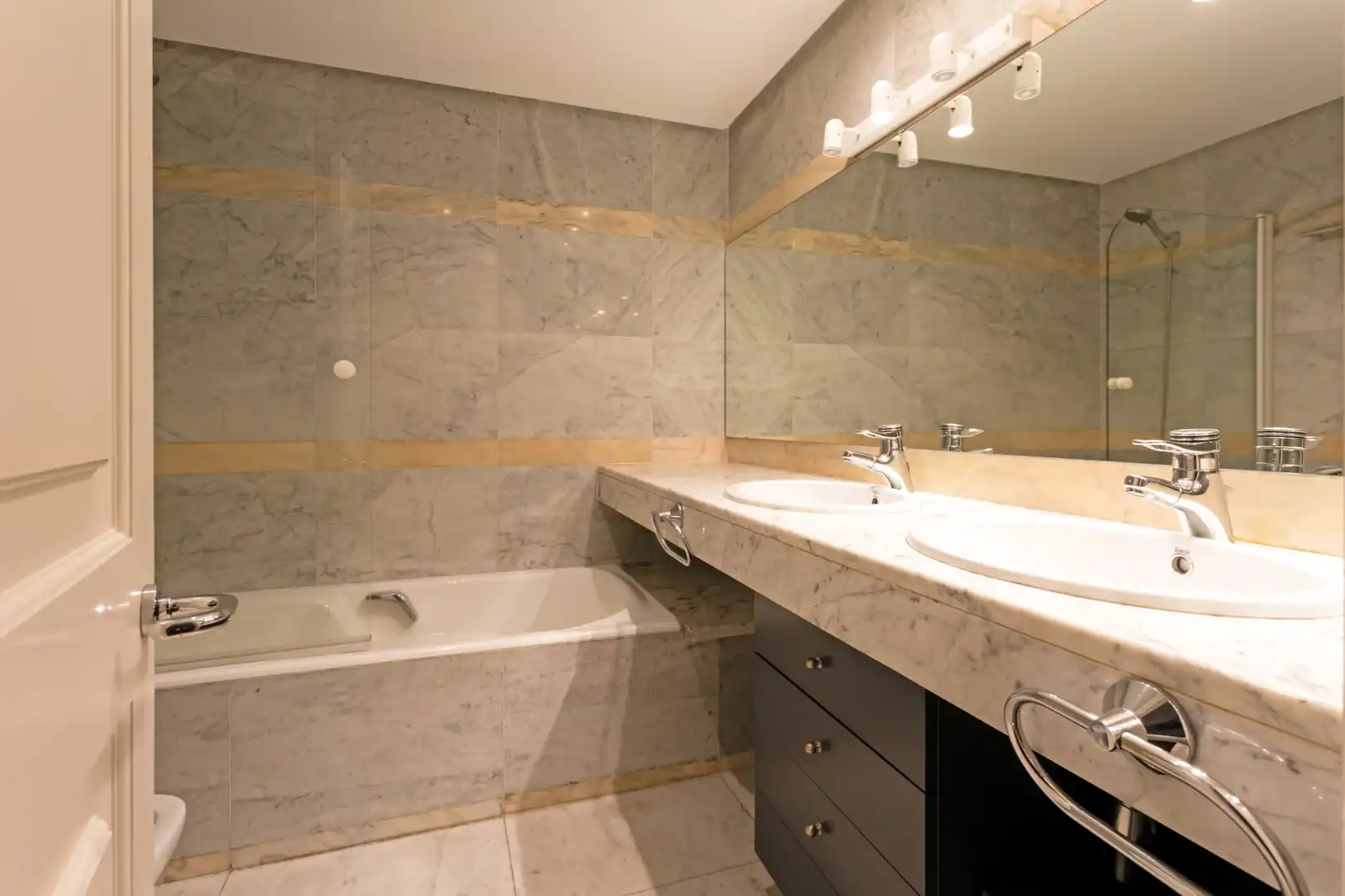 Flat with pool for sale in Calle de García de Paredes, imagen 19