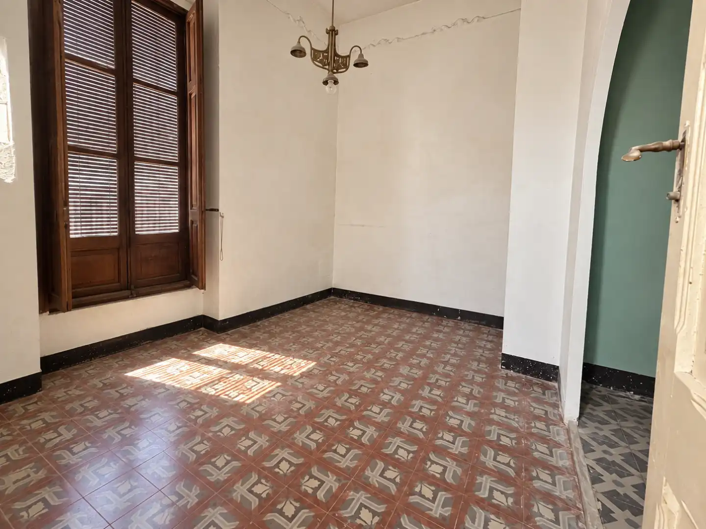 Dining room of Houses for sale in Burjassot  with Terrace and Storage room