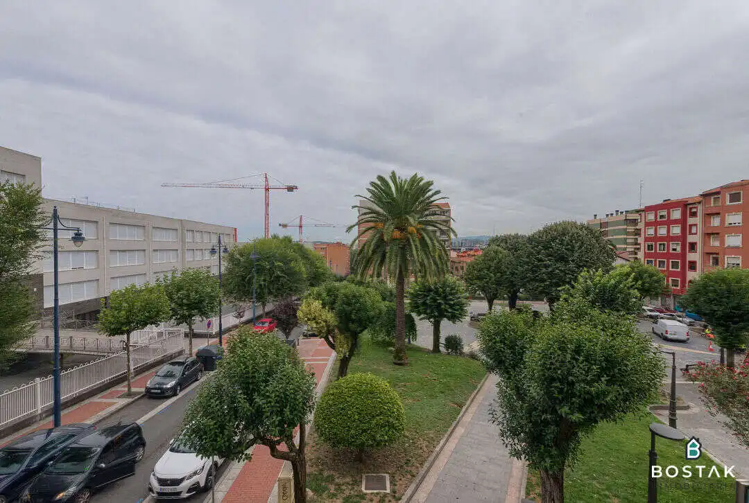 Exterior view of Flat for sale in Barakaldo   with Heating and Terrace