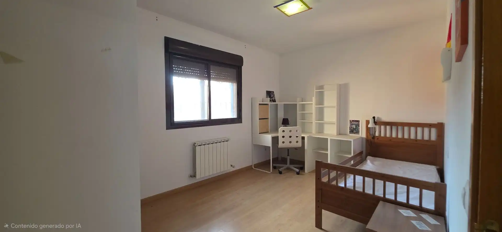 Schlafzimmer von Haus oder Chalet zum Verkauf in Ugena mit Klimaanlage, Heizung und Privatgarten