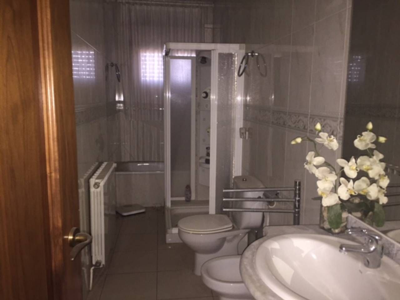 Bany de Casa o xalet en venda en Sant Ramon amb Jardí privat