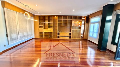 Foto 4 de Piso de alquiler en Salesas - Foncalada - Campoamor, Oviedo