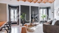 Sala d'estar de Apartament de lloguer en  Barcelona Capital amb Aire condicionat, Calefacció i Moblat