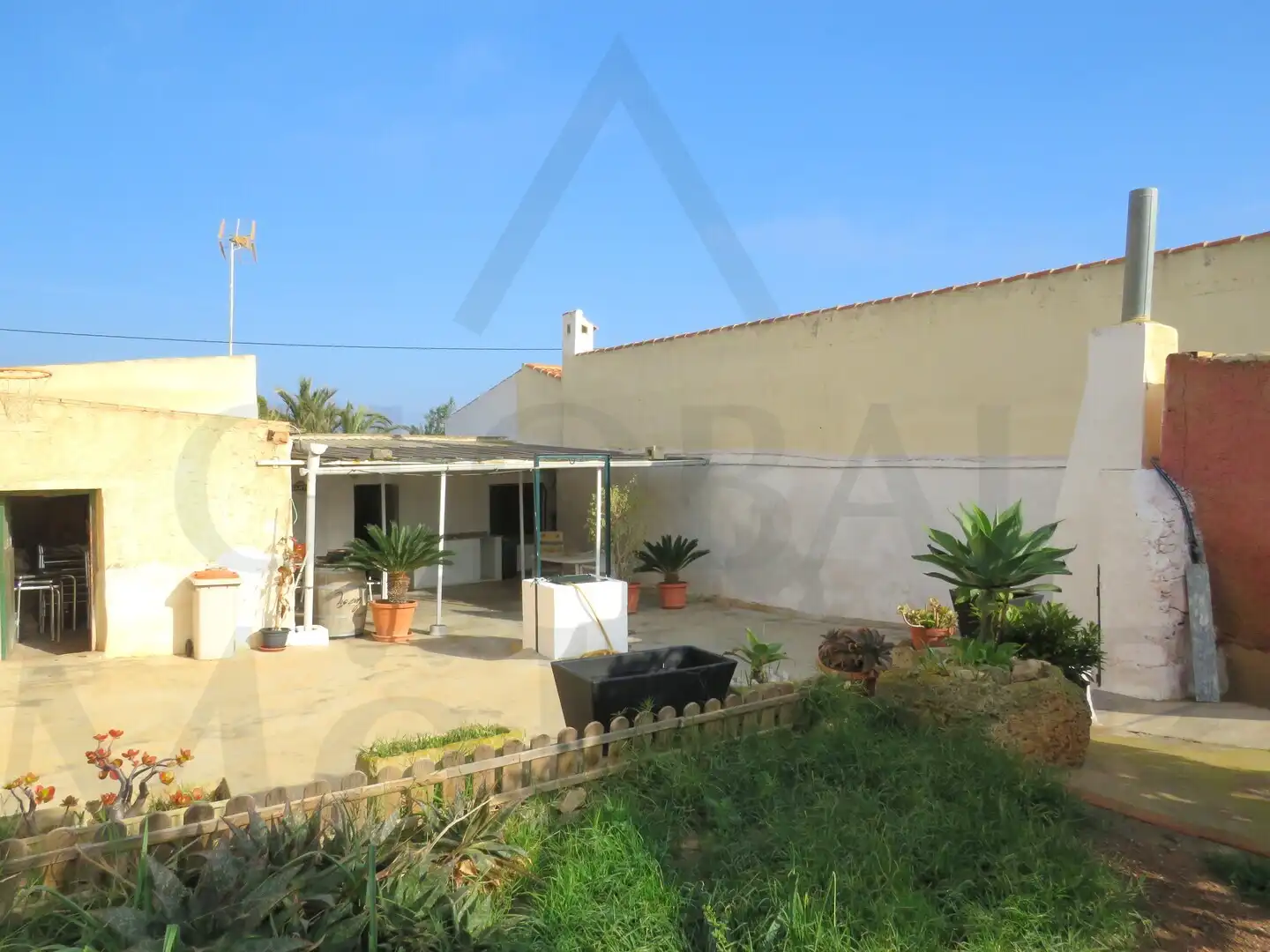 Vista exterior de Casa o xalet en venda en Cartagena amb Jardí privat i Traster