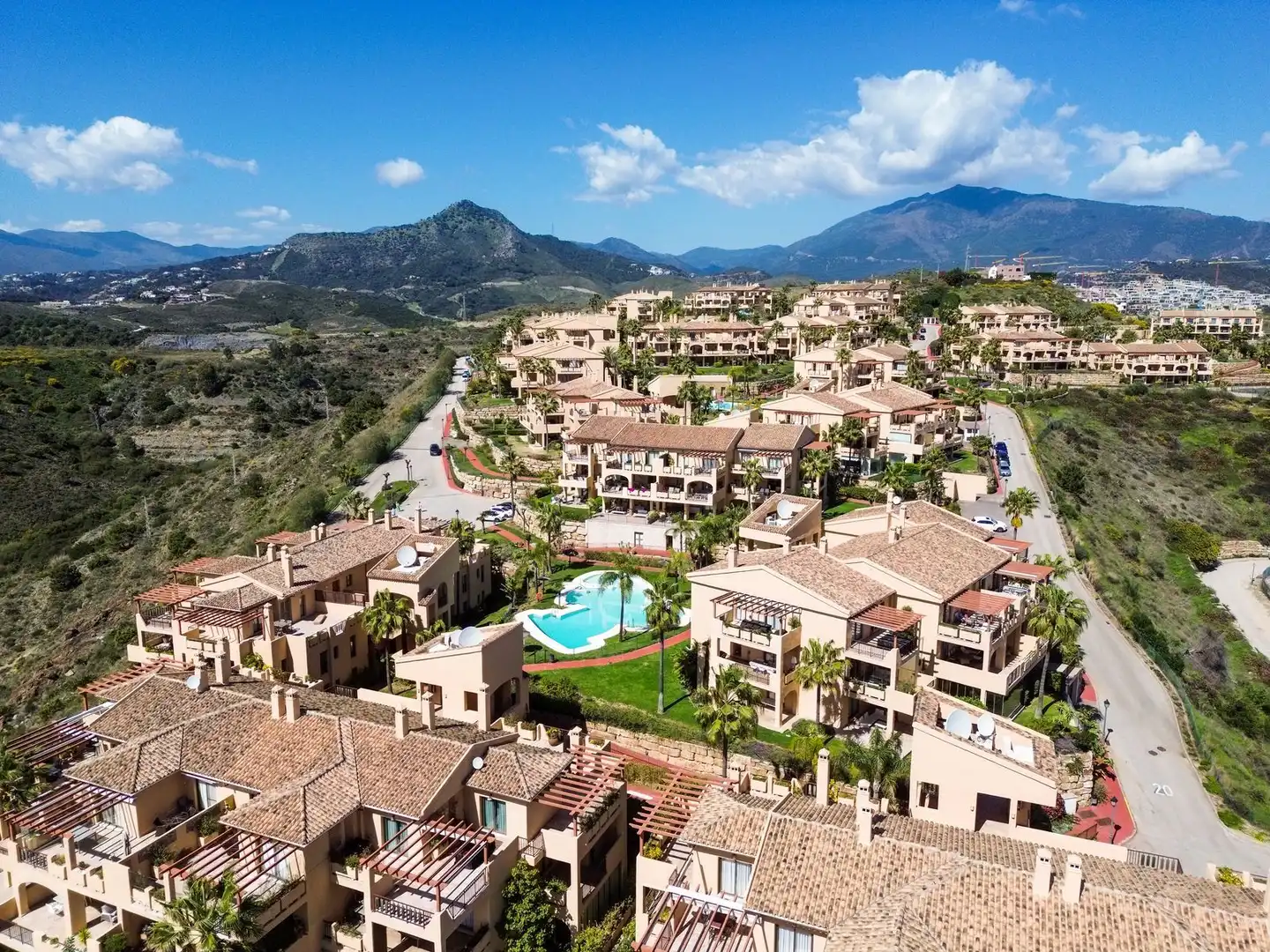 Apartamento con piscina en venta en Calle Torre Campanillas 7, imagen 18