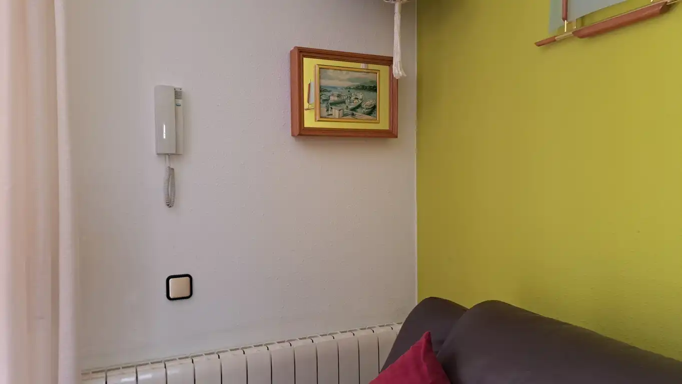 Sala de estar de Casa o chalet en venta en Castellet i la Gornal con Aire acondicionado, Calefacción y Jardín privado