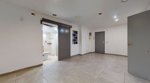 Foto 4 de Piso en venta en El Turó de la Peira, Barcelona Capital