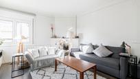 Living room of Flat for sale in  Barcelona Capital  with Air Conditioner and Heating