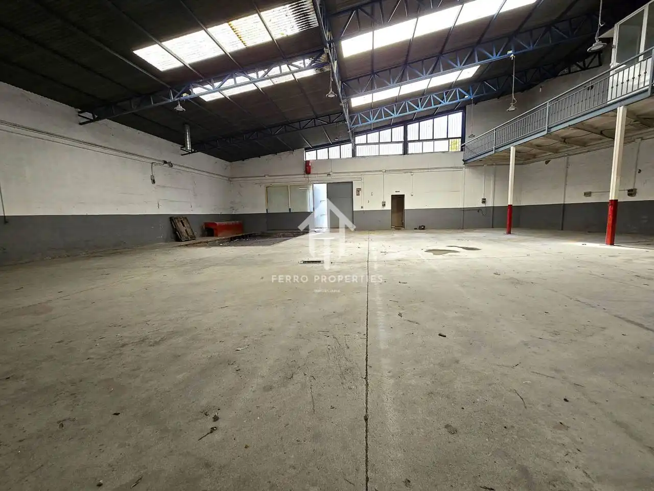 Nave industrielle à vendre à Loja, imagen 4