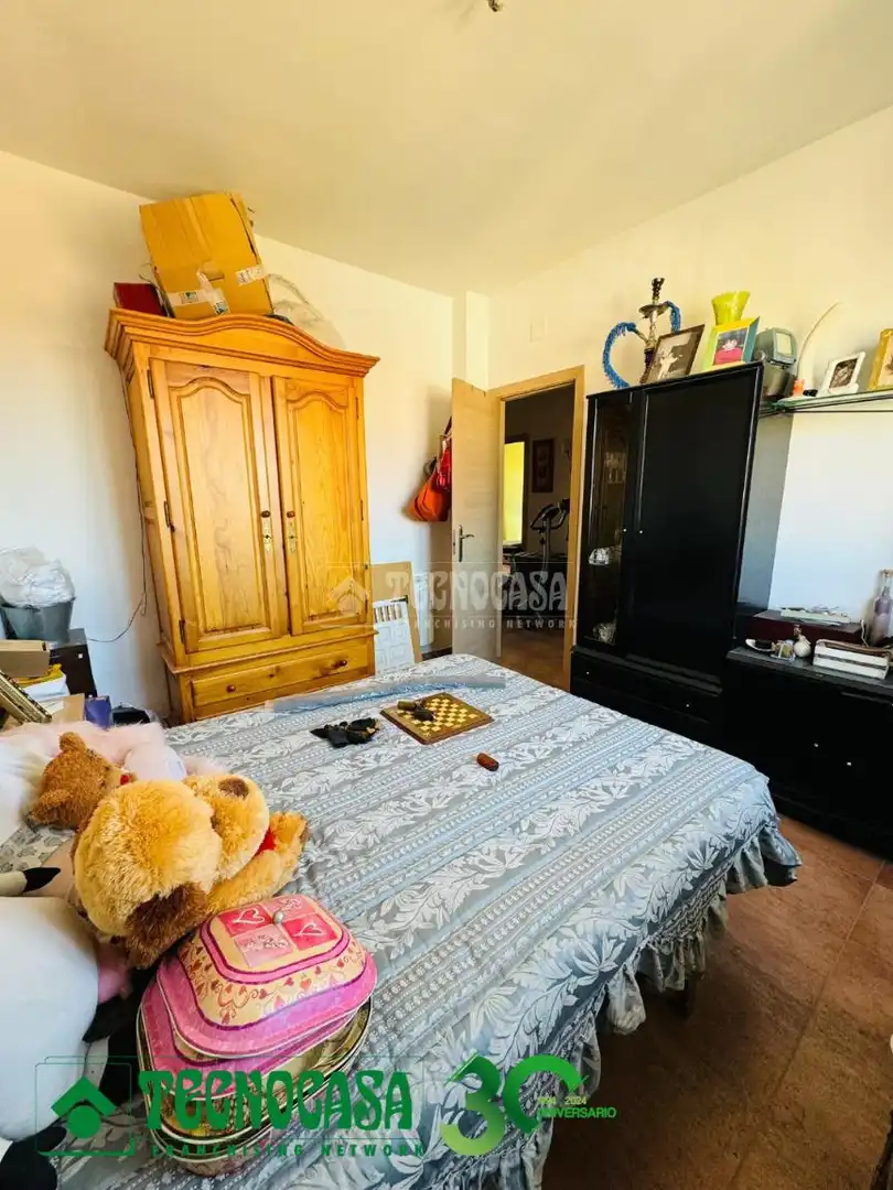 Dormitori de Casa adosada en venda en Burguillos de Toledo