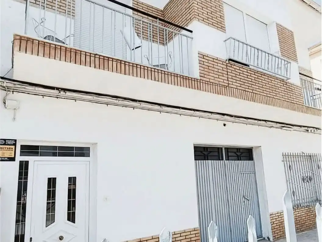 Casa con jardín en venta en Calle Calderón de la Barca 29, imagen 18