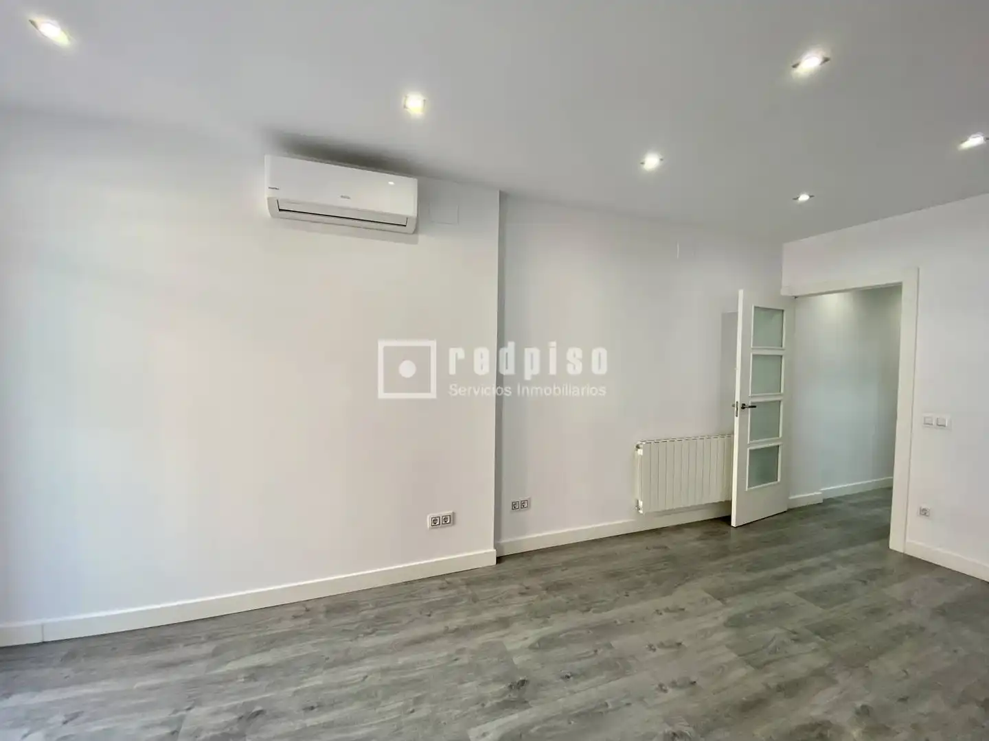 Habitación de Piso en venta en Barcelona con Terraza