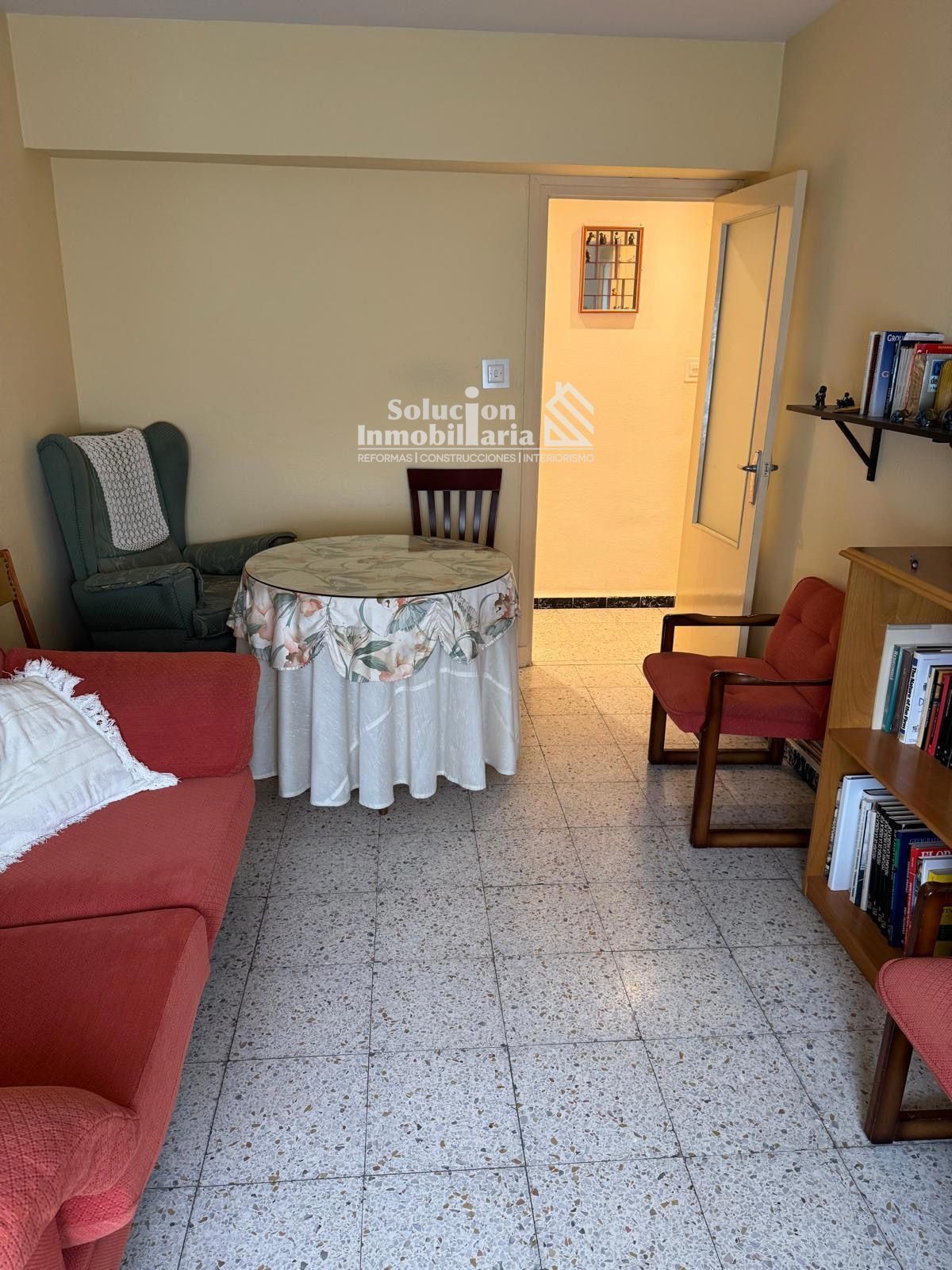 Dining room of Flat for sale in Salamanca Capital  with Heating and Furnished
