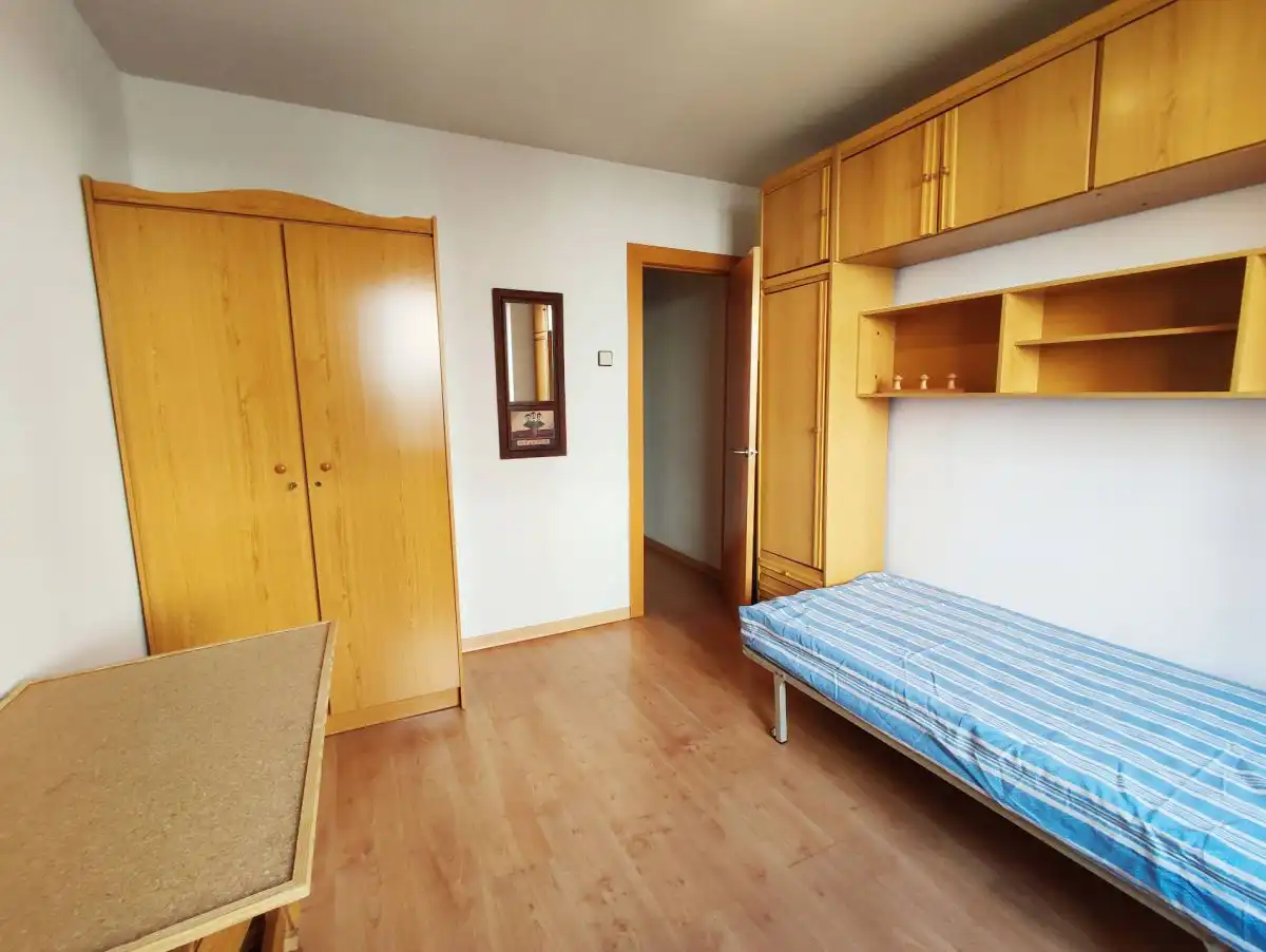 Bedroom of Flat for rent in Salamanca  with Heating and Furnished