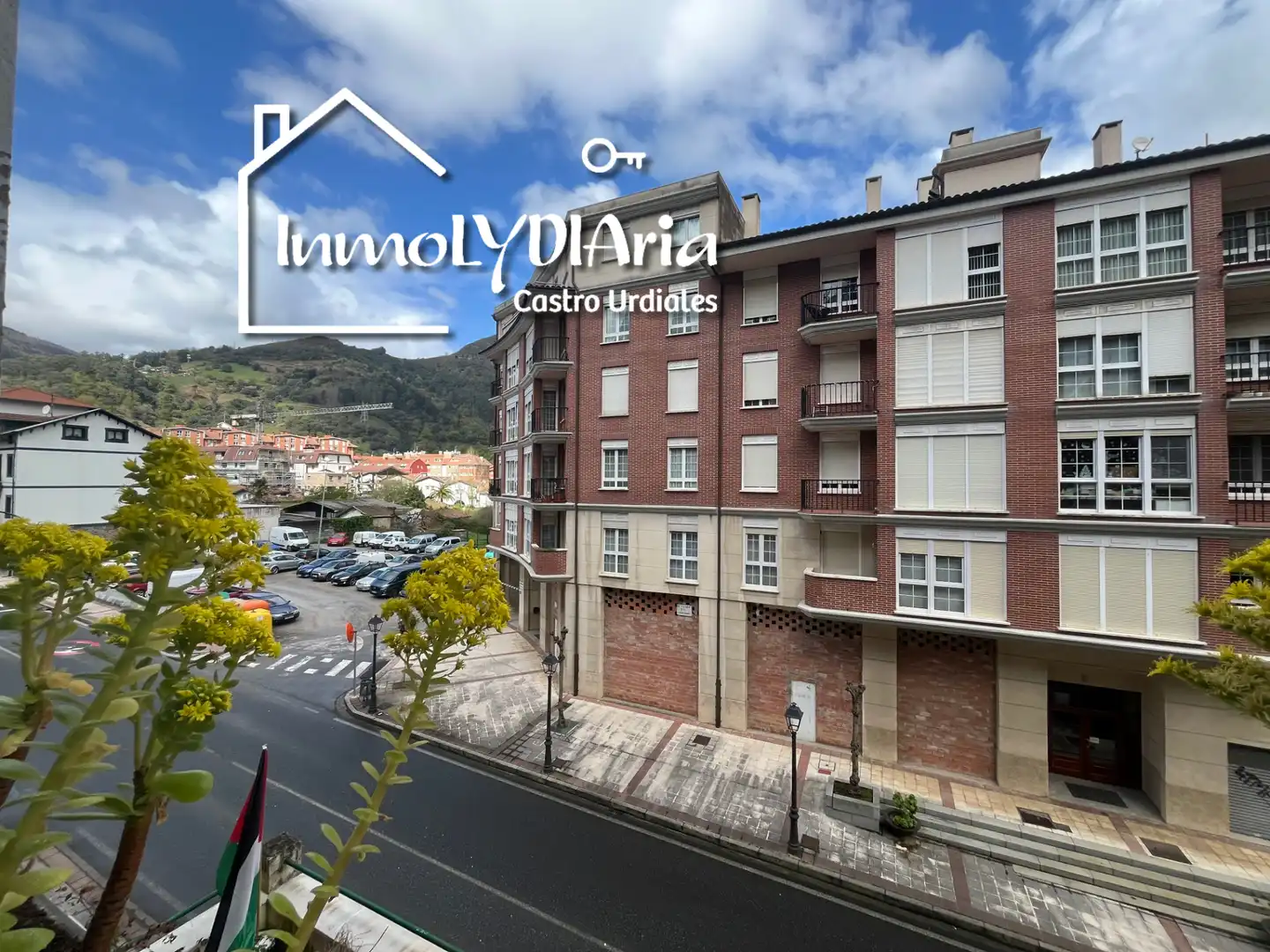 Exterior view of Flat for sale in Alonsotegi  with Heating, Parquet flooring and Furnished