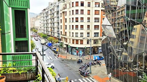 Photo 2 of Flat for sale in Alameda de Recalde, 52, Alhóndiga, Bilbao