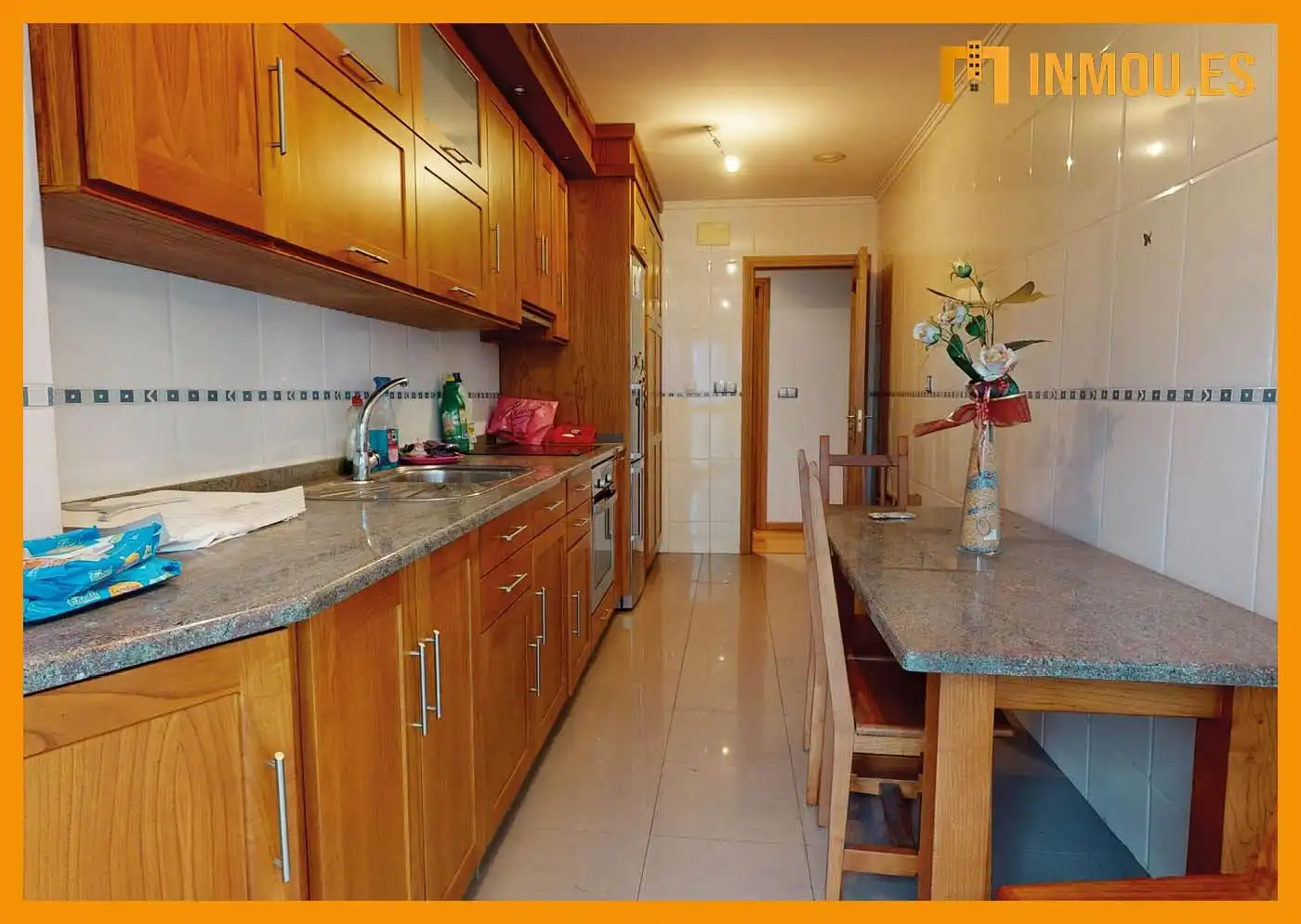 Küche von Wohnung zum Verkauf in Ourense Capital  mit Heizung, Parkett und Terrasse